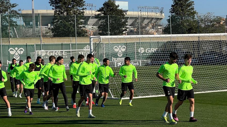 Cucho ya entrena a las órdenes de Pellegrini y mira a Vigo