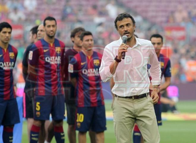 Aquí tienes las mejores fotografías de la presentación del primer equipo ante la afición culé en el Gamper