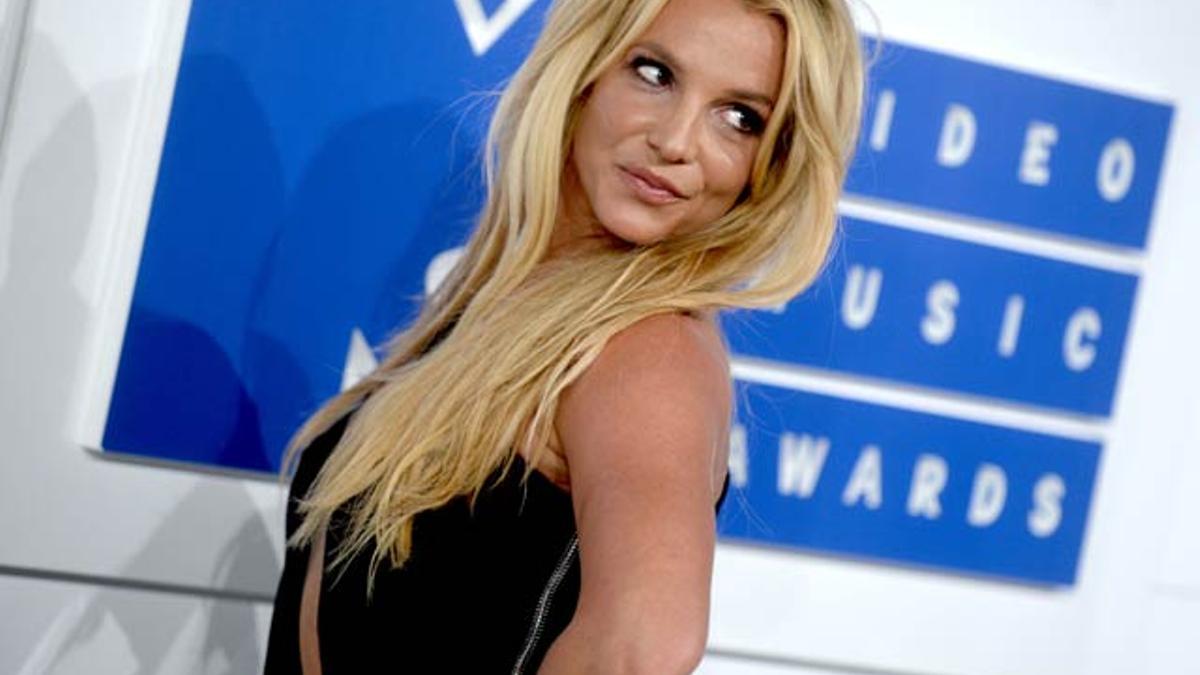 Britney Spears mueve las caderas a ritmo de Meghan Trainor