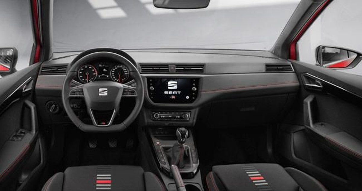 Interior del Seat Arona