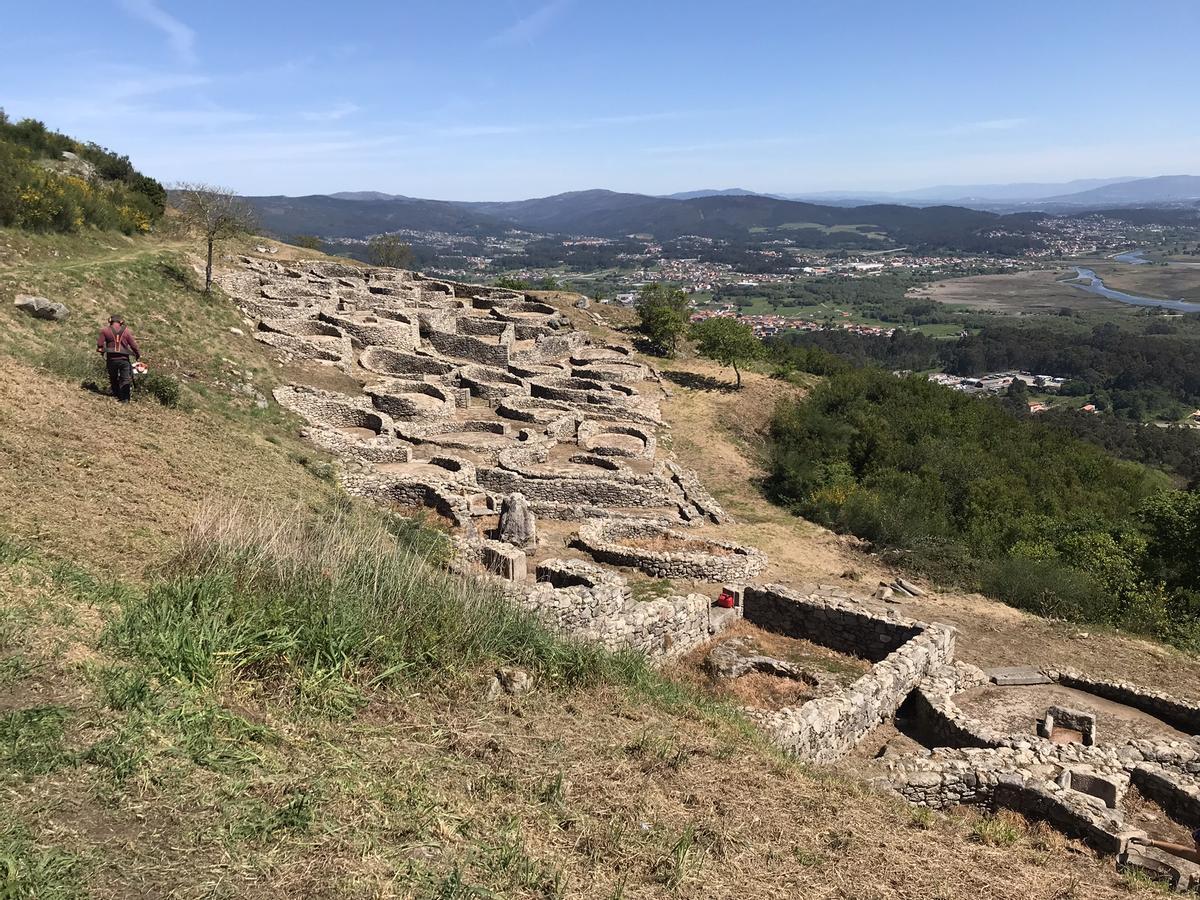Vista del castro del monte Tegra, en A Guarda.