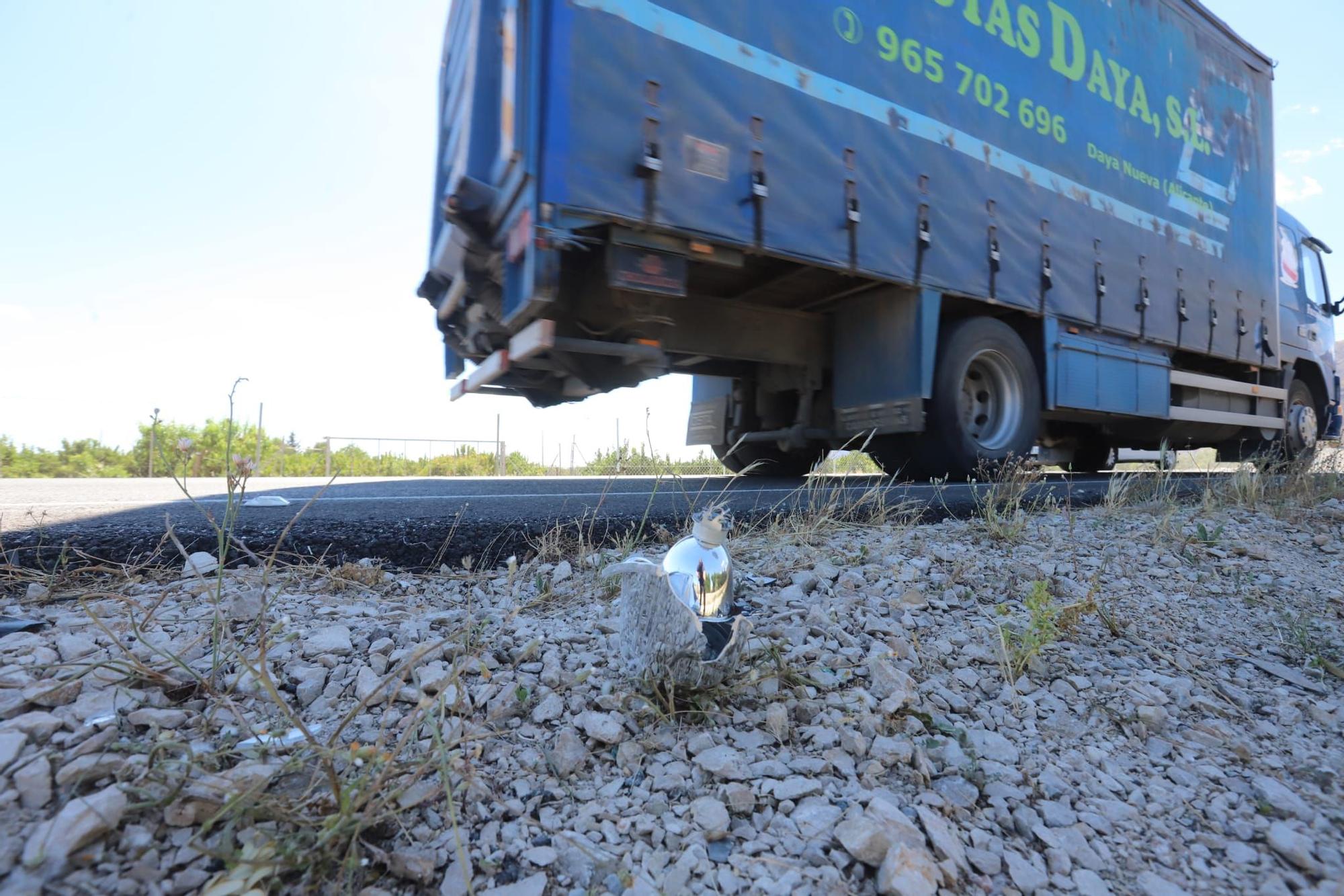 Nueve heridos en un aparatoso accidente entre tres vehículos en Orihuela