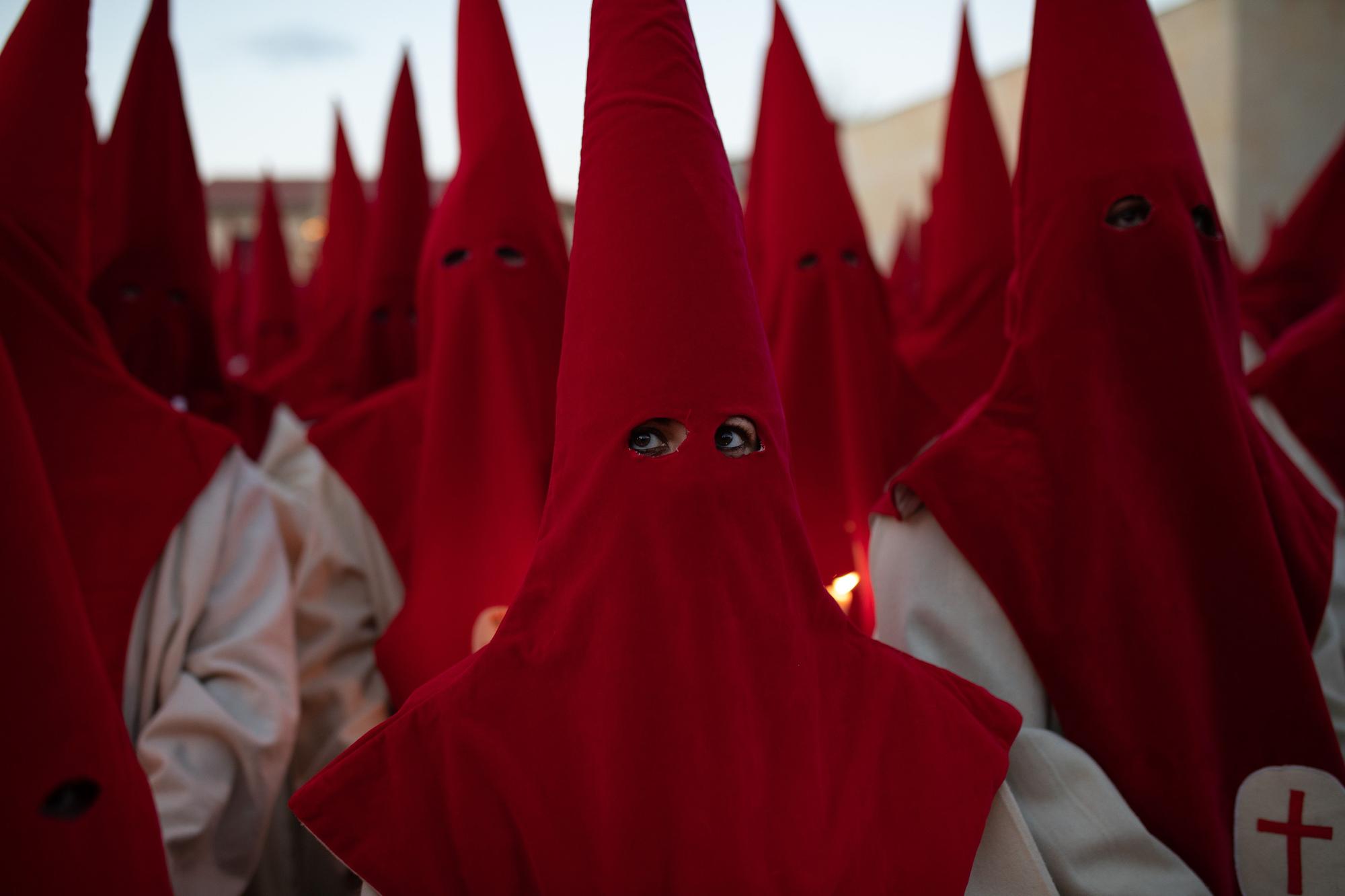 GALERÍA | Así ha sido el juramento de la Cofradía del Silencio