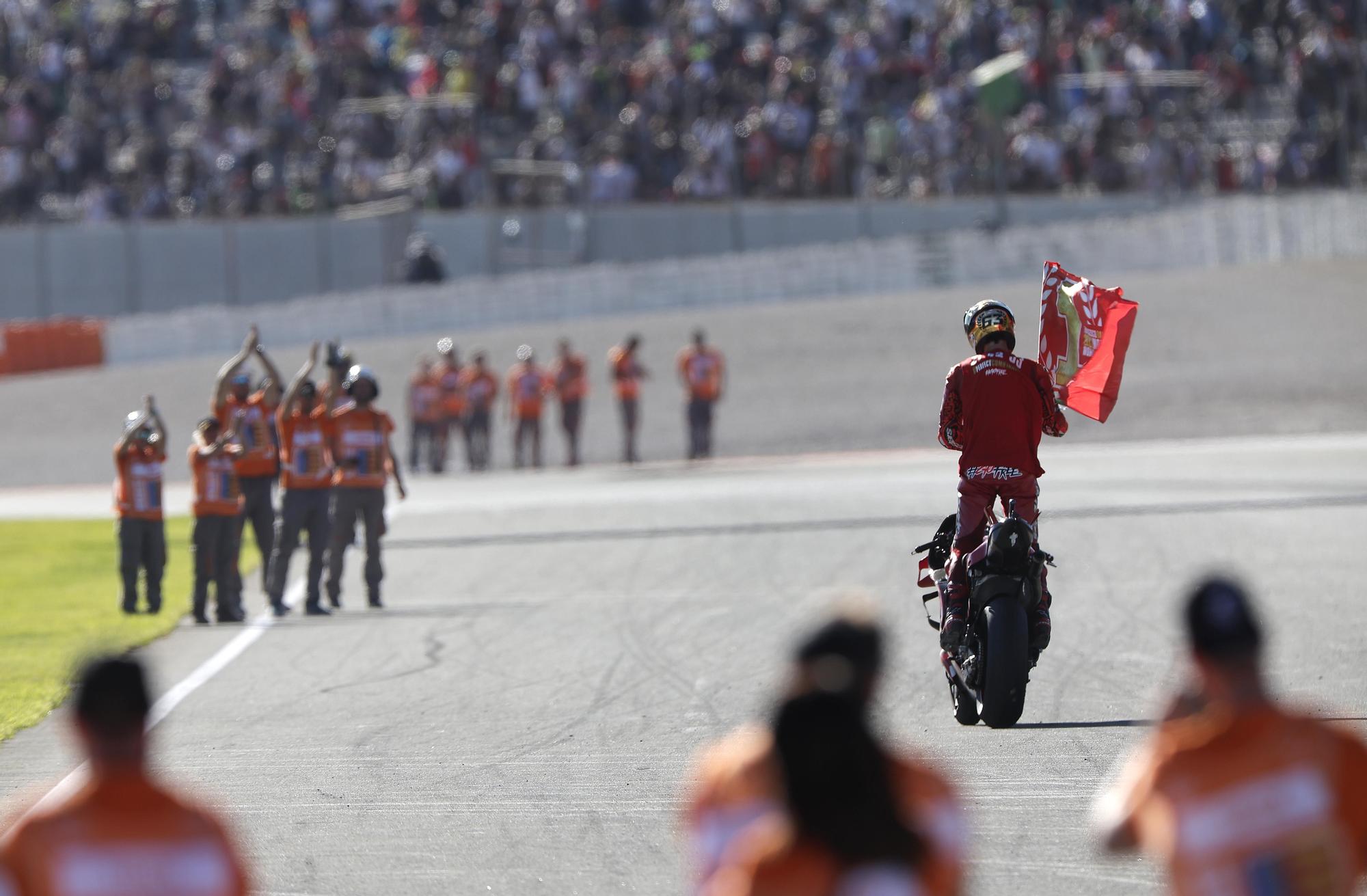 Las celebraciones de los campeones