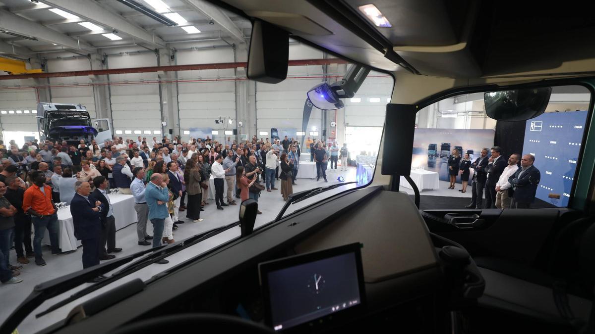 La apertura de Volvo impulsa el polígono sierense de Bobes a la espera de Amazon