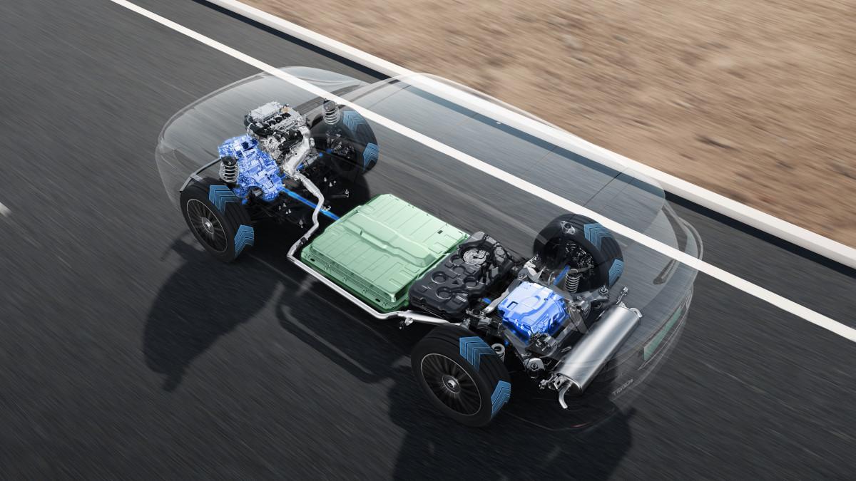 Sistema de propulsión del Ebro S900 PHEV 4x4