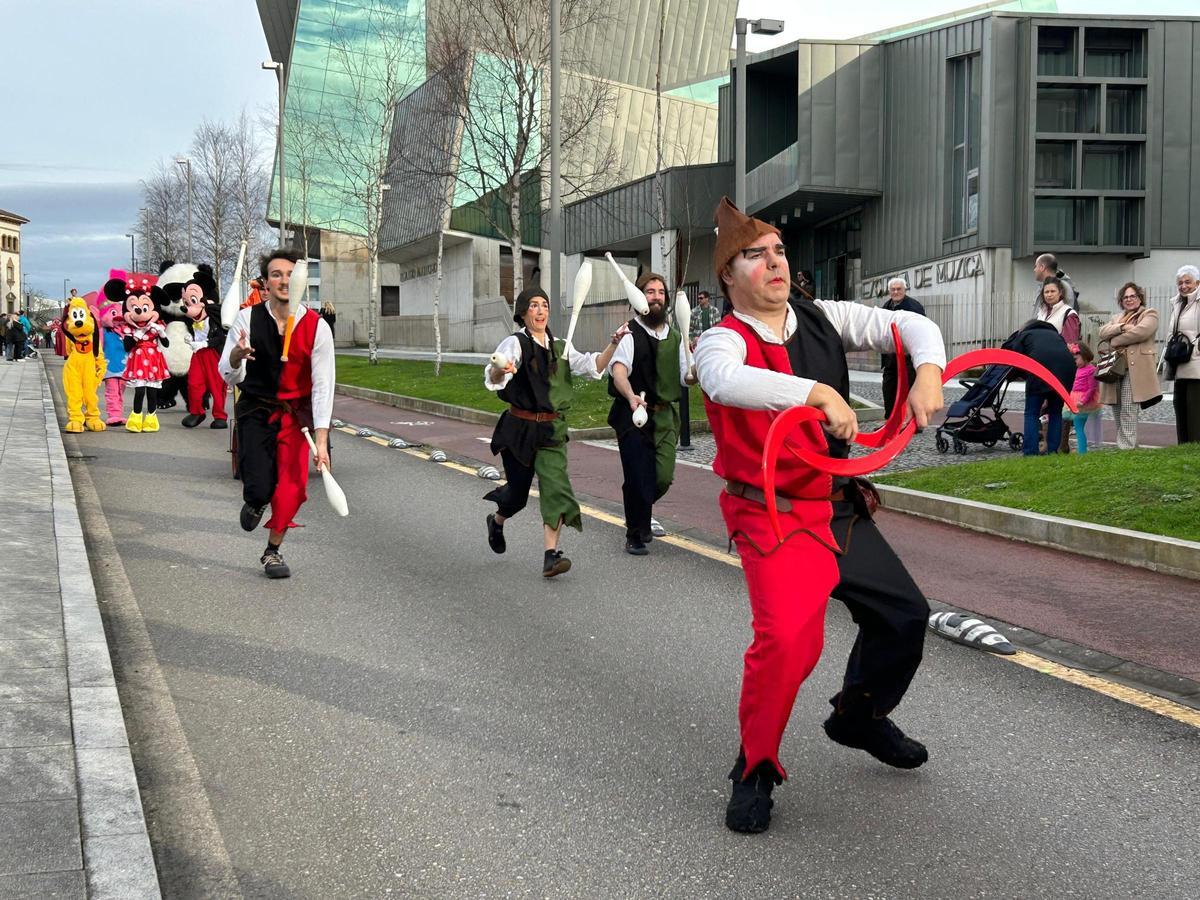 EN IMÁGENES: Así fue el desfile de carnaval en Pola de Siero
