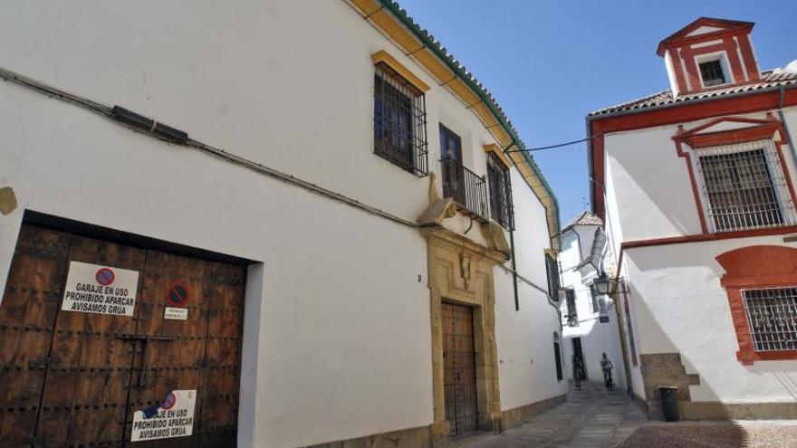 Una de las viviendas de la calle Cabezas que se convertirá en hotel.