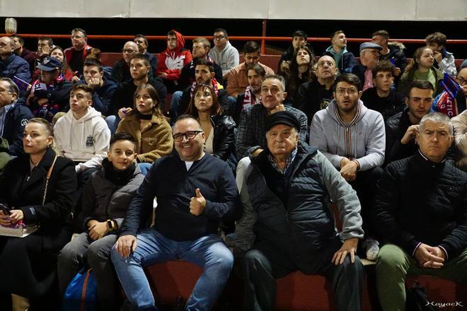 Las imágenes que dejó el partido entre el Alzira y el Athletic Club