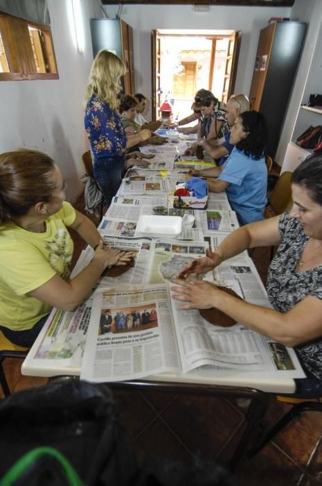 TALLERES DE CERAMICA Y BAILE POR EL DIA DE ...