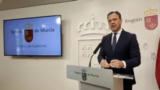 La Comunidad estudiará "con el máximo rigor" los recursos por las notas de la oposición de Secundaria