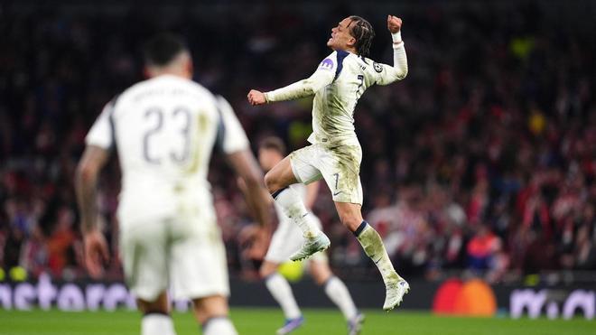 Tottenham - Atlético de Madrid I El doblete de Xavi Simons