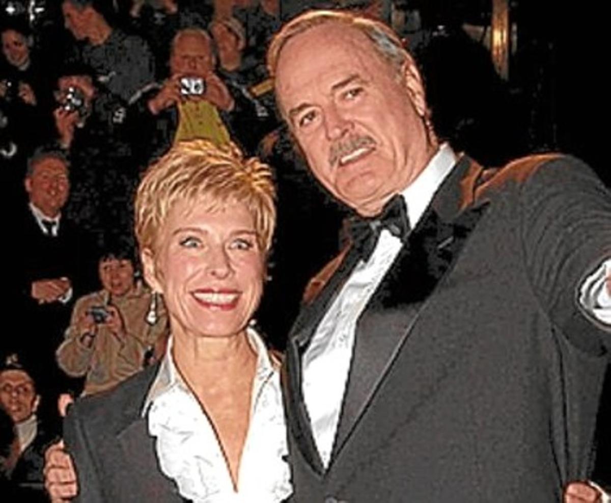 John Cleese perd més de mitja fortuna en el divorci_MEDIA_1 John Cleese perd més de mitja fortuna en el divorci_MEDIA_1
