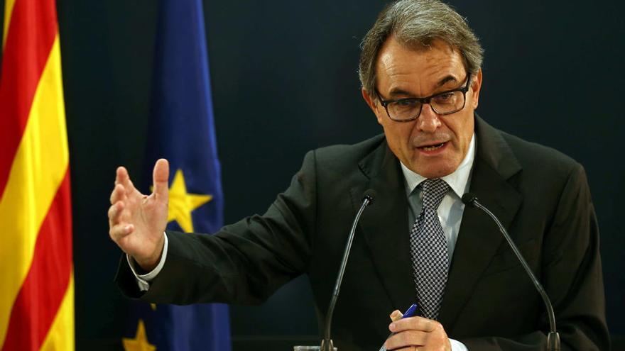 Artur Mas: "Mientras estemos en España el 12 de octubre es fiesta"