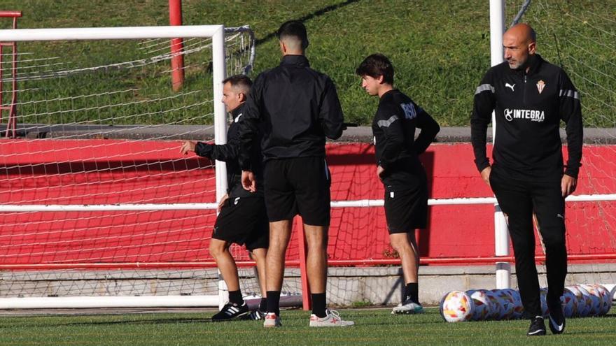 &quot;En Lugo prefiero jugar mal y ganar; necesitamos un buen resultado&quot;