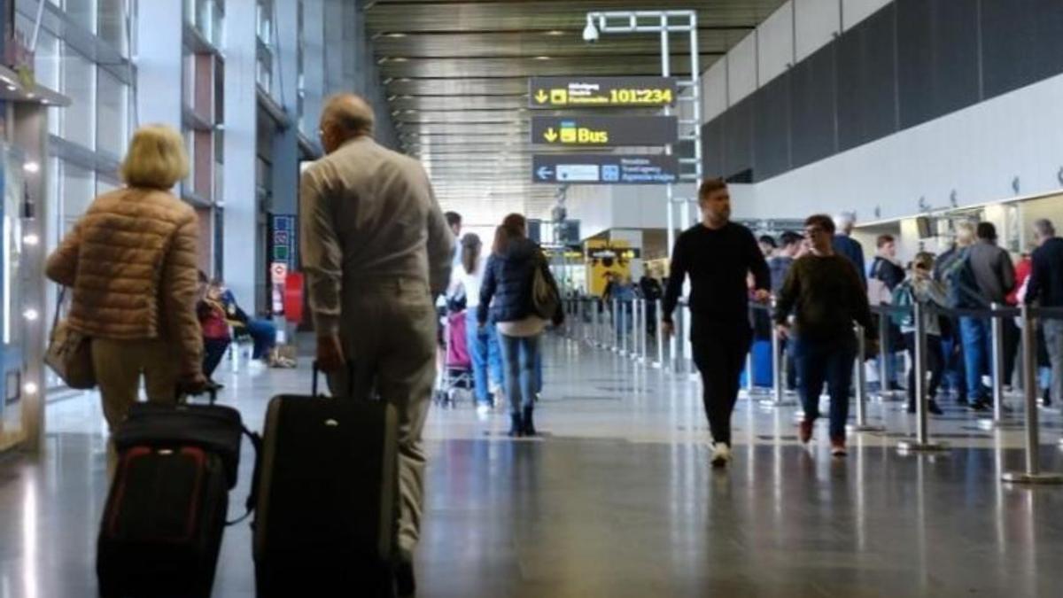 Turistas este puente de la Constitución en Canarias