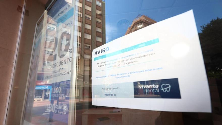 Maximale Besorgnis unter den Patienten einer bekannten Zahnklinik in Castellón wegen ihrer plötzlichen Schließung: „Klingt nach Betrug"