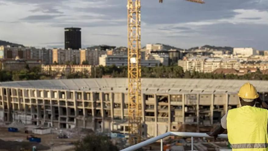 Los trabajadores de las obras del Camp Nou, tras las inspecciones: &quot;Los jefes están tensos y nerviosos&quot;