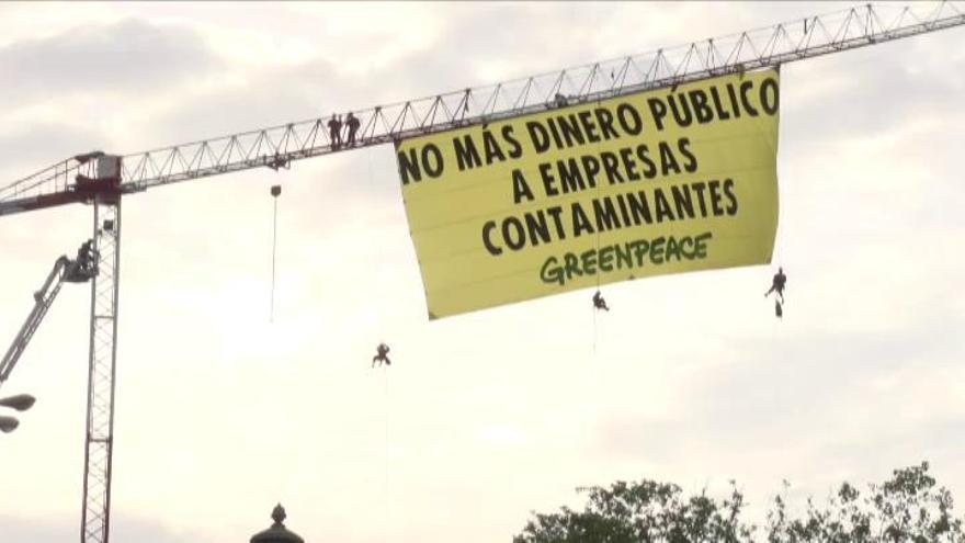 Greenpeace denuncia las ayudas del Gobierno a la automoción