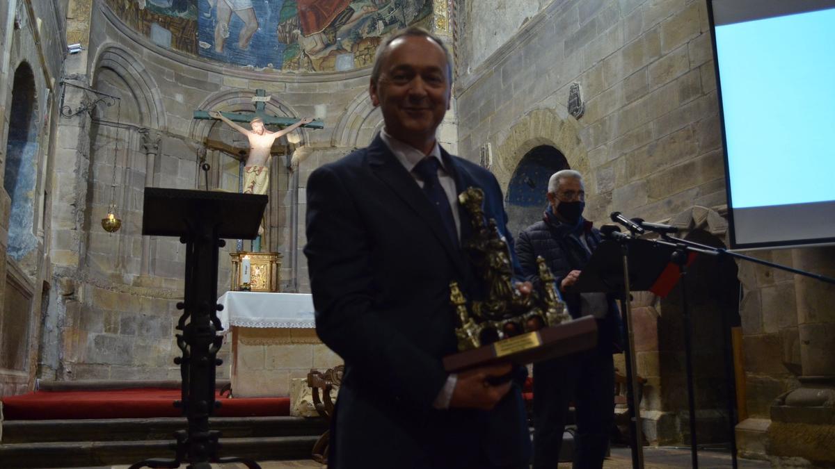 Francisco Javier Carbayo Baz, tras el pregón de Semana Santa de Benavente, en la iglesia de San Juan. / E. P.