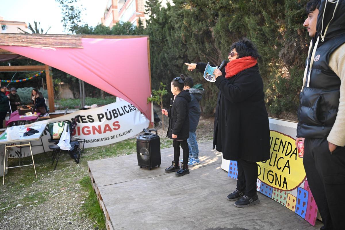 I Feria de Entidades en el Solar Comunitario del barrio Virgen del Remedio