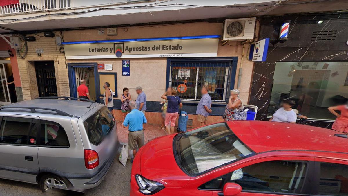 Administración de Loterías de Torrevieja que ha vendido el billete agraciado del sorteo de la Bonoloto del viernes 16 de junio, que ha dejado un premio de 2.051.549,77 euros en la provincia de Alicante