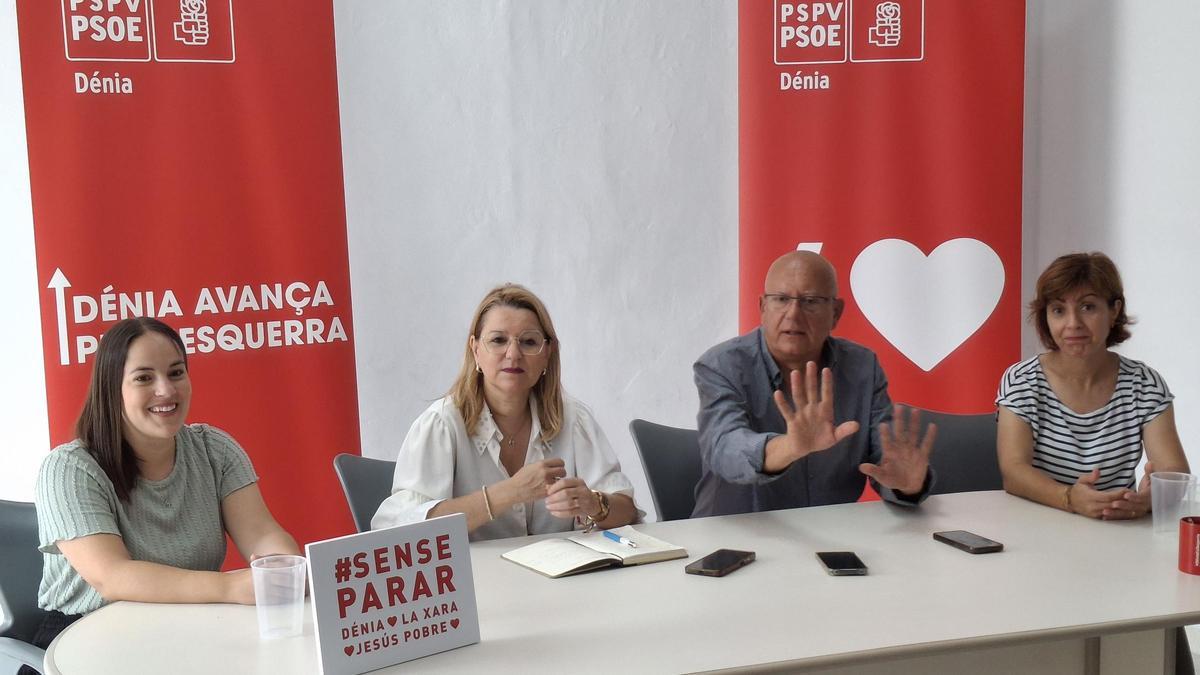 La concejala Melani Ivars, la diputada Silvia Gómez, el alcalde de Dénia y la concejala Maria Josep Ripoll