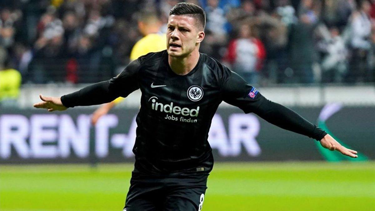 Jovic celebra uno de los últimos goles con su exequipo