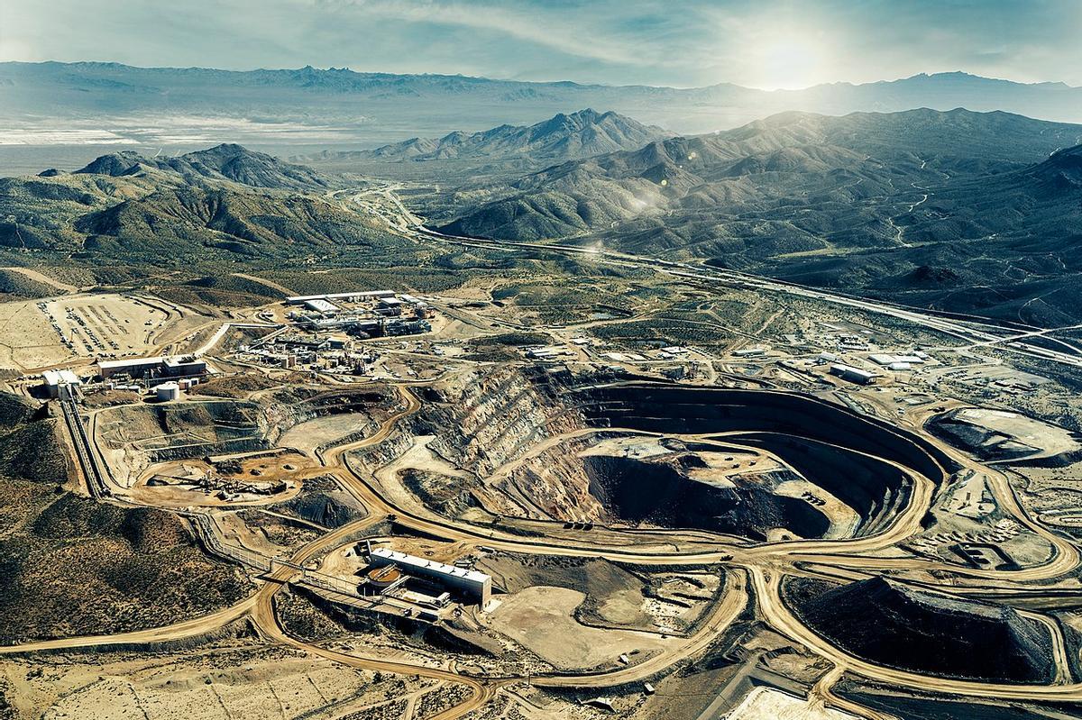 La mina de Mountain Pass, en California, fue la mayor productora de tierras raras del mundo antes del ascenso de China.