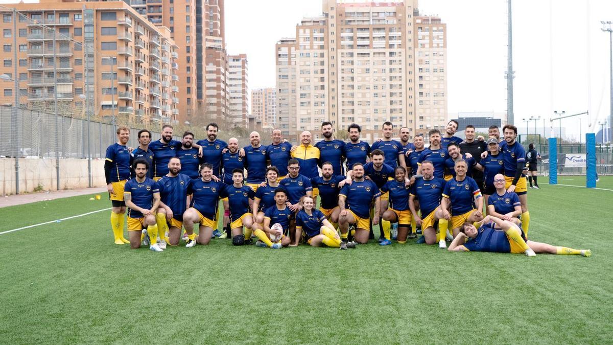 El pasado sábado 28 de febrero, Valencia volvió a vibrar con los valores del respeto y la inclusión en el II Torneo de Rugby LGTBIQ+, organizado por el Club Esportiu Samarucs.