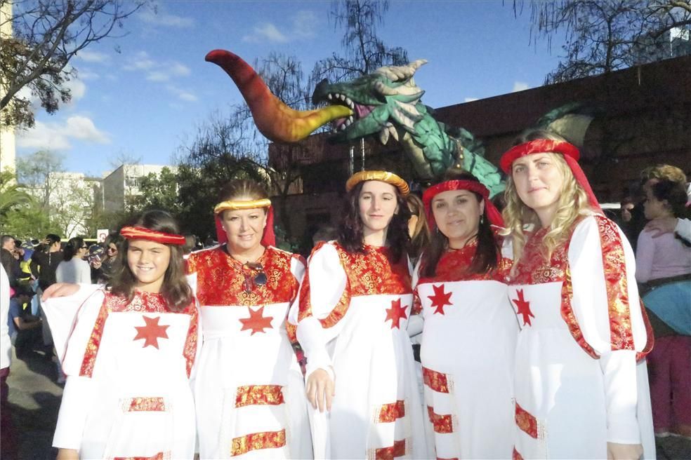 Las imágenes del desfile de San Jorge en Cáceres