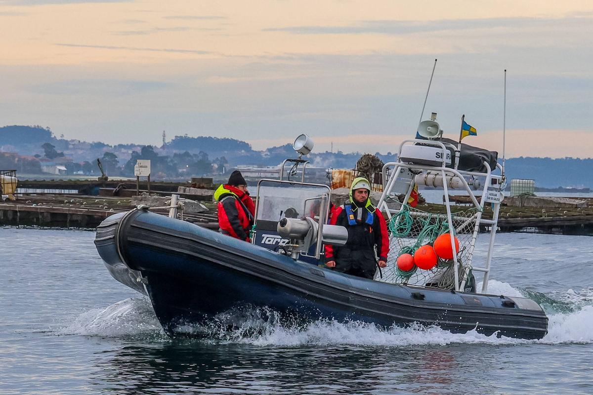 Efectivos de Gardacostas de Galicia.