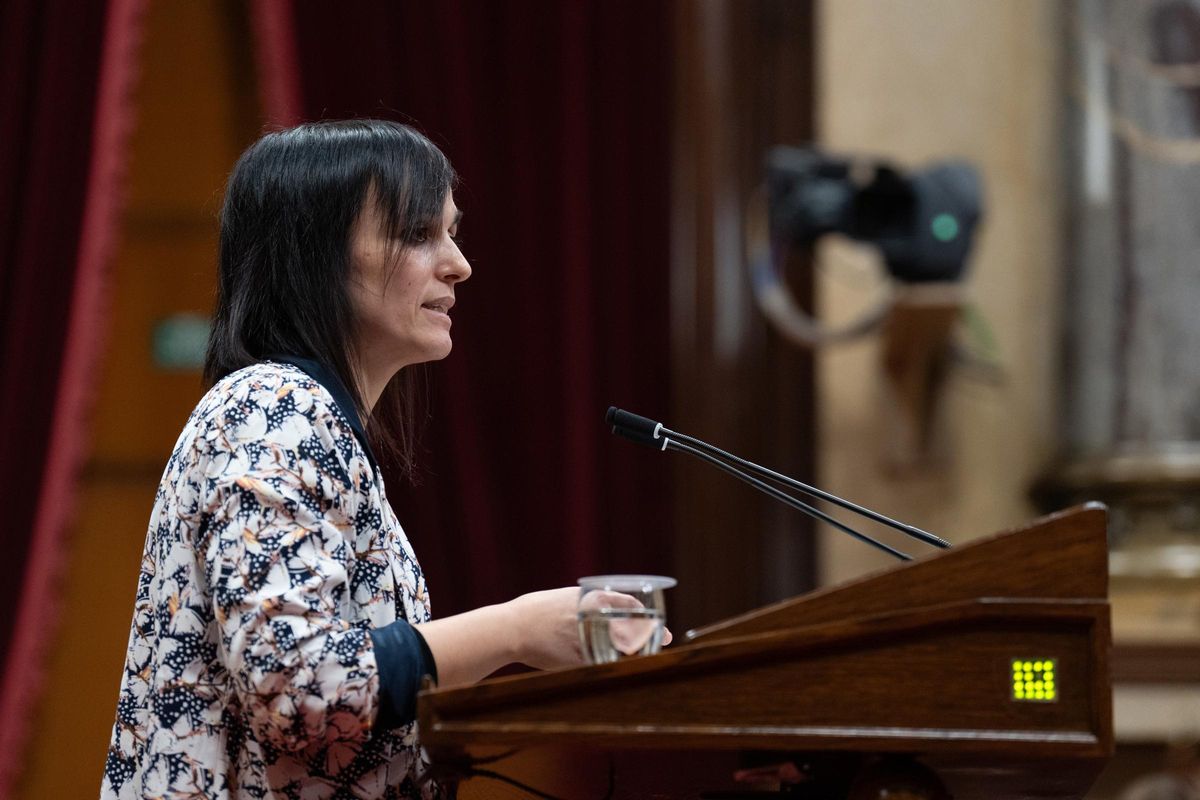 Junts denunciarà per delicte d’odi el vídeo generat per IA de Sílvia Orriols trepitjant el cadàver de Puigdemont Junts denunciarà per delicte d’odi el vídeo generat per IA de Sílvia Orriols trepitjant el cadàver de Puigdemont