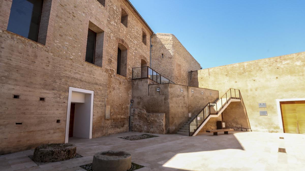 El castillo de Riba-roja, en imágenes