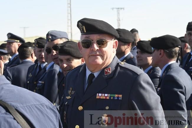 Homenaje al primer salto paracaidista militar en la Base Aérea de Alcantarilla