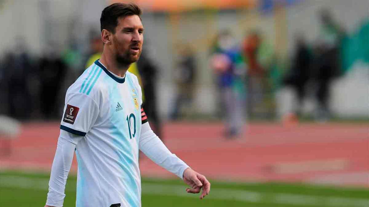 Koeman no rotará a Messi tras jugar con Argentina