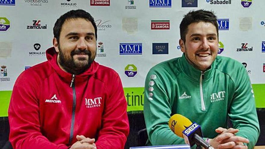 Leo Álvarez y Gastón Mouriño, ayer en la rueda de prensa previa al choque ante BM Torrelavega.