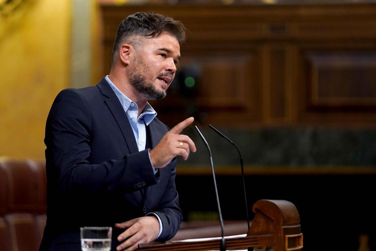 Gabriel Rufián pronuncia el primer discurso en catalán en el Congreso.