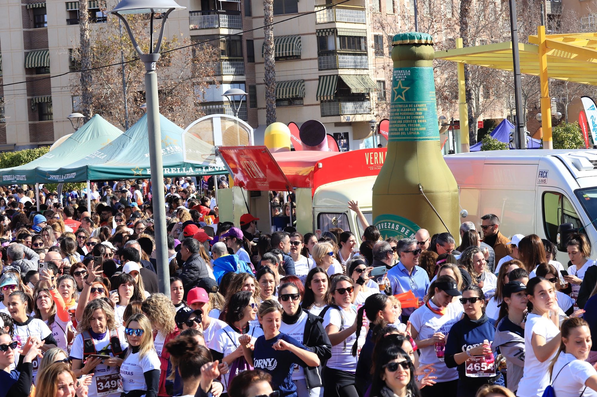 Más que un evento deportivo: las mejores fotos de la zona Hospitality de la Carrera de la Mujer