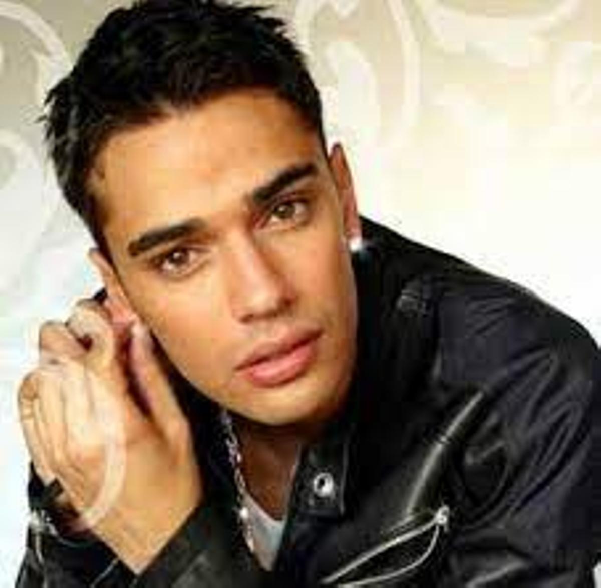 Tony Santos.