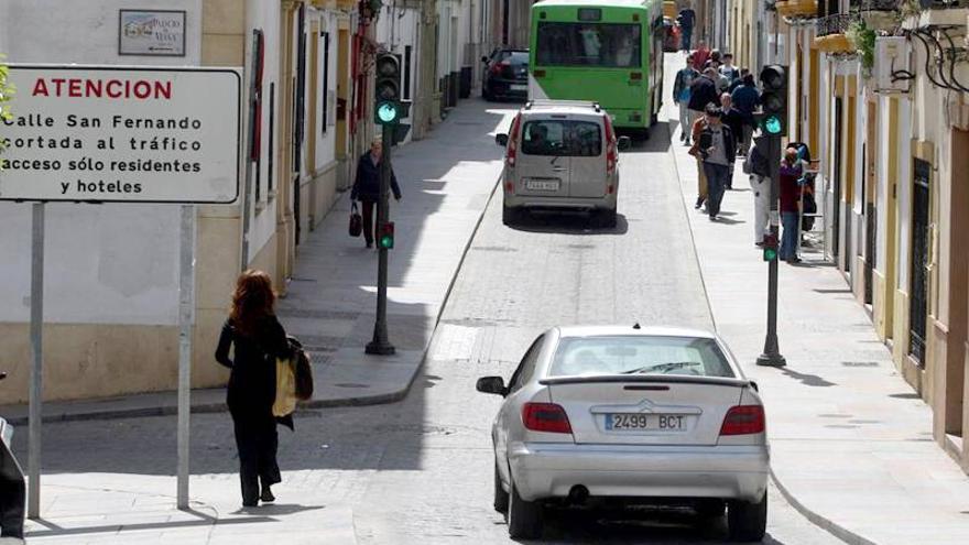 El tráfico baja un 40% en la calle de la Feria y un 20% en Alfaros