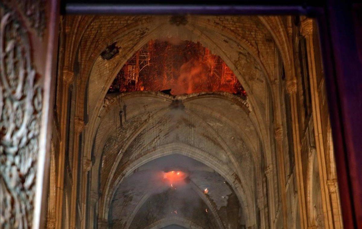zentauroepp47778567 notre dame por dentro190416112436