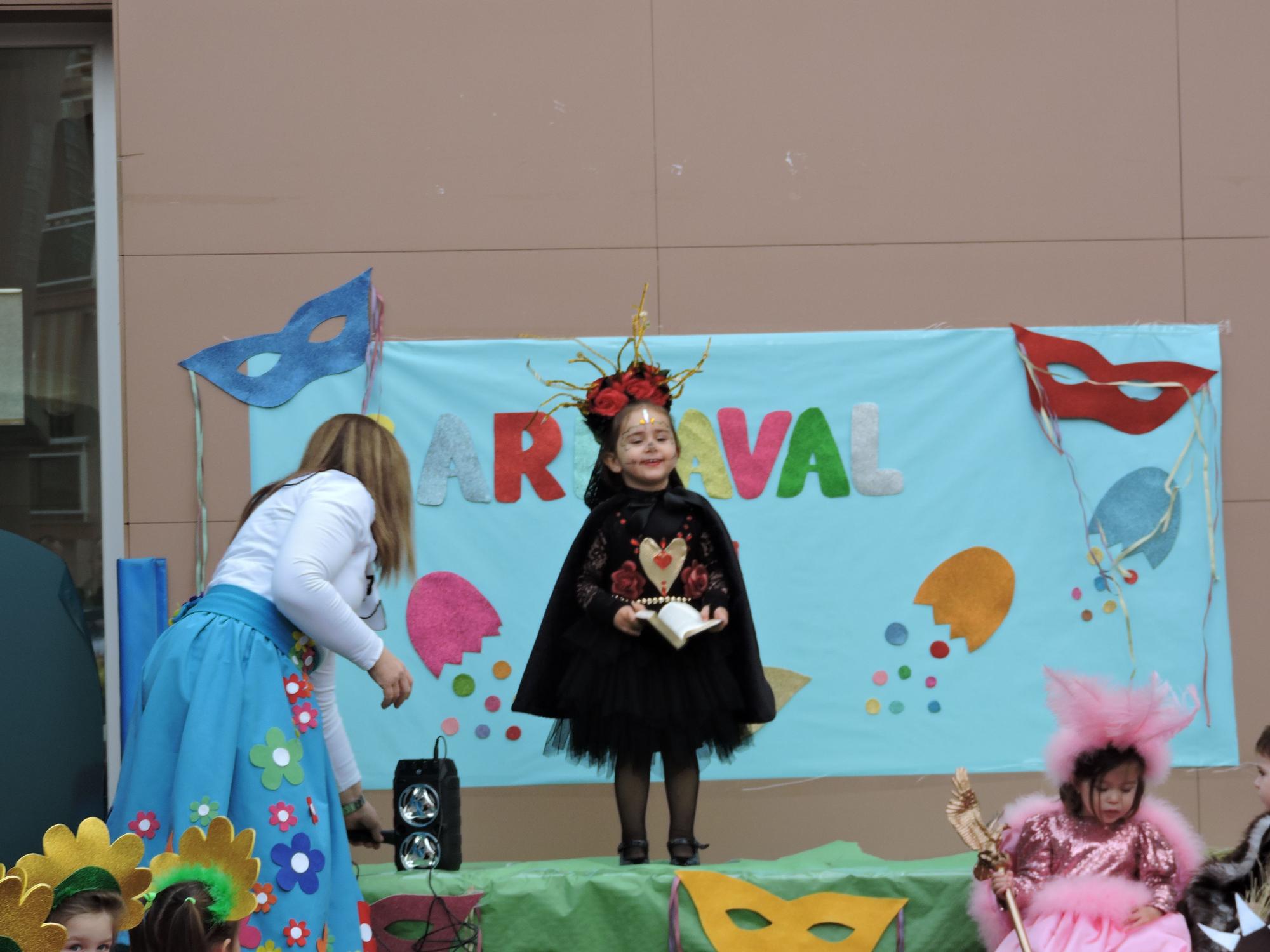 Los  colegios de Águilas celebran el carnaval