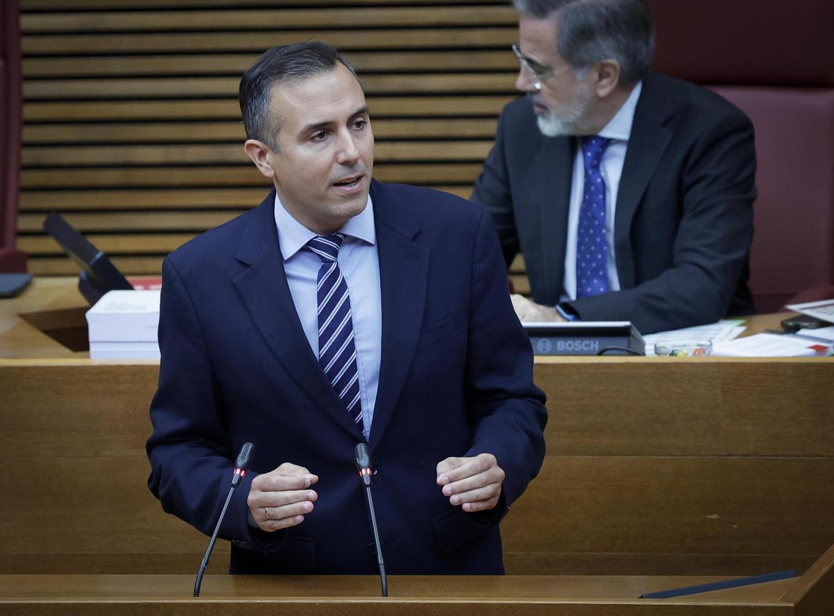 Miguel Pascual, diputado de Vox, en las Cortes Valencianas.