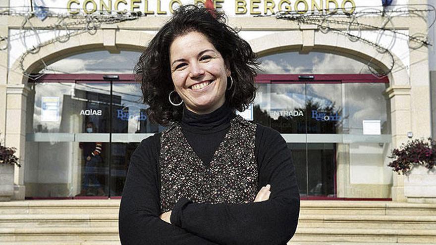 Olga Romasanta no Concello de Bergondo.  // Víctor Echave