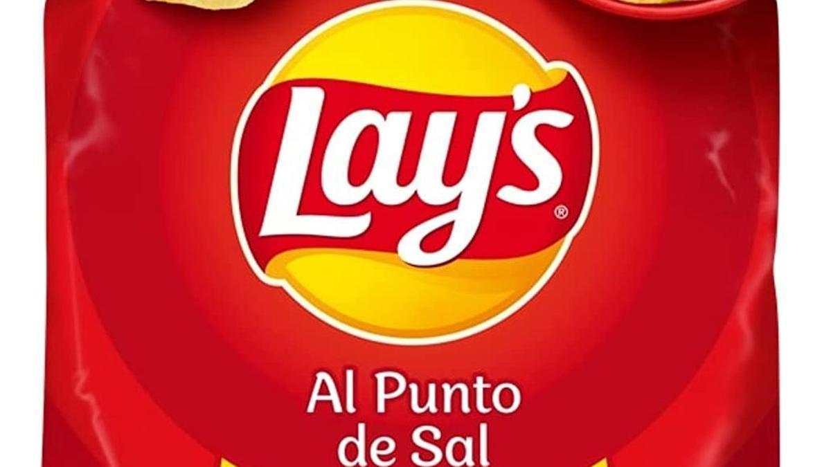 Un paquete de papas &#039;al punto de sal&#039; de Lay&#039;s