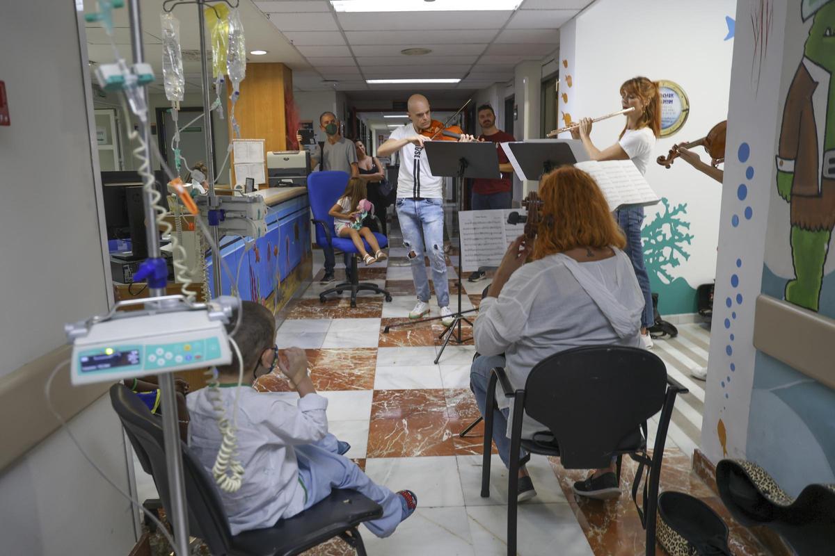 ADDA Simfònica actúa en el Hospital de Alicante