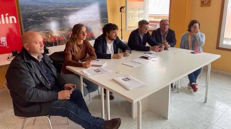 El PSOE llevará al Parlamento la ambulancia medicalizada en Lalín y la cobertura de las bajas