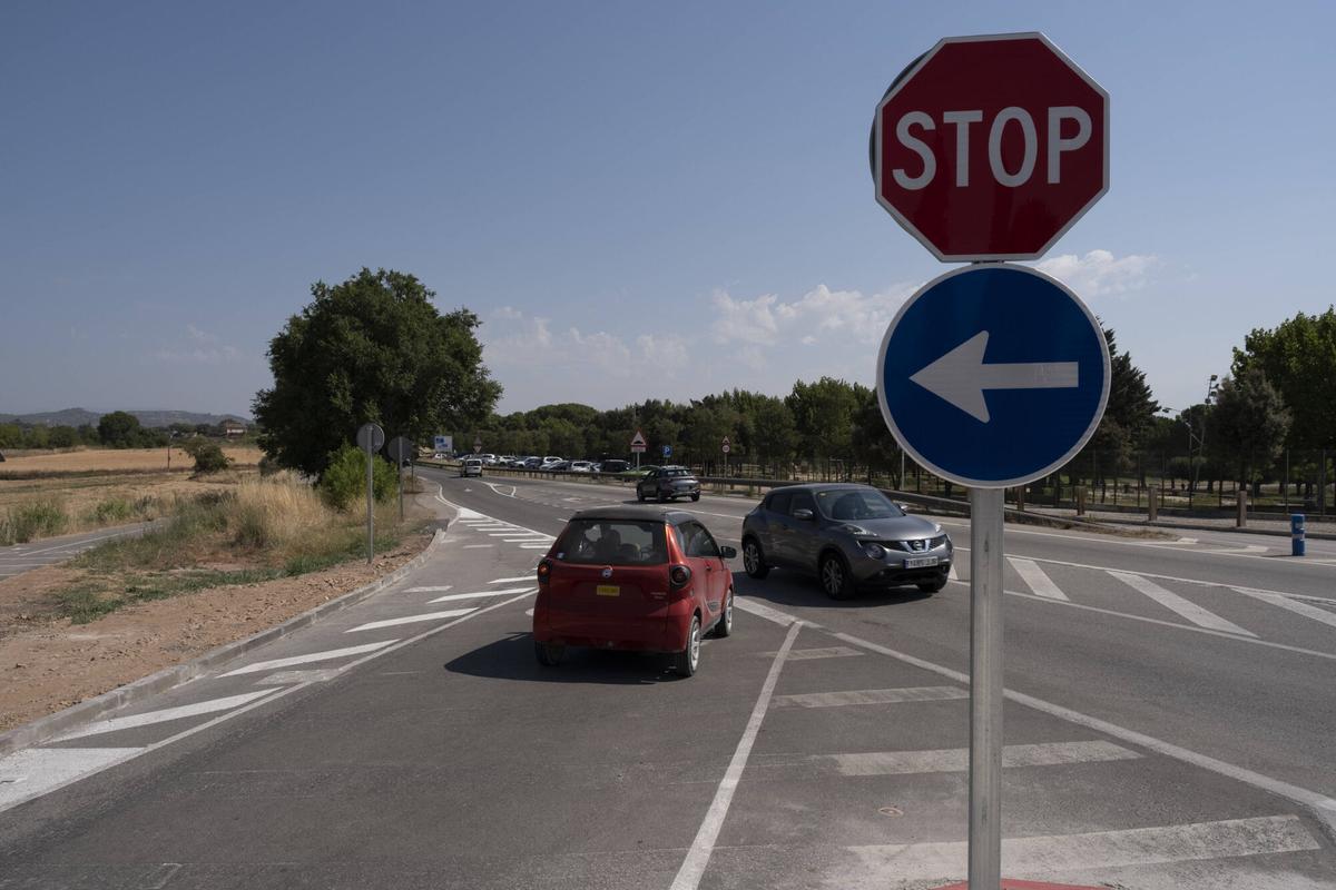 MANRESA . CARRETERA DE SANTPEDOR . NOU TRAM DE CARRIL BICI DESDE EL GIMNASTIC FINS EL PARC DE AGULLA