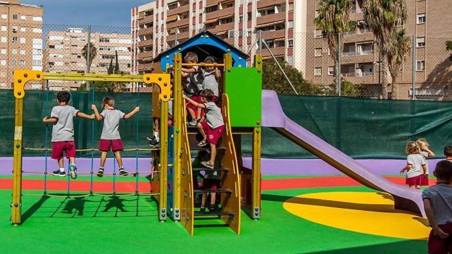 Alumnado del Colegio Sagrada Familia, en València.